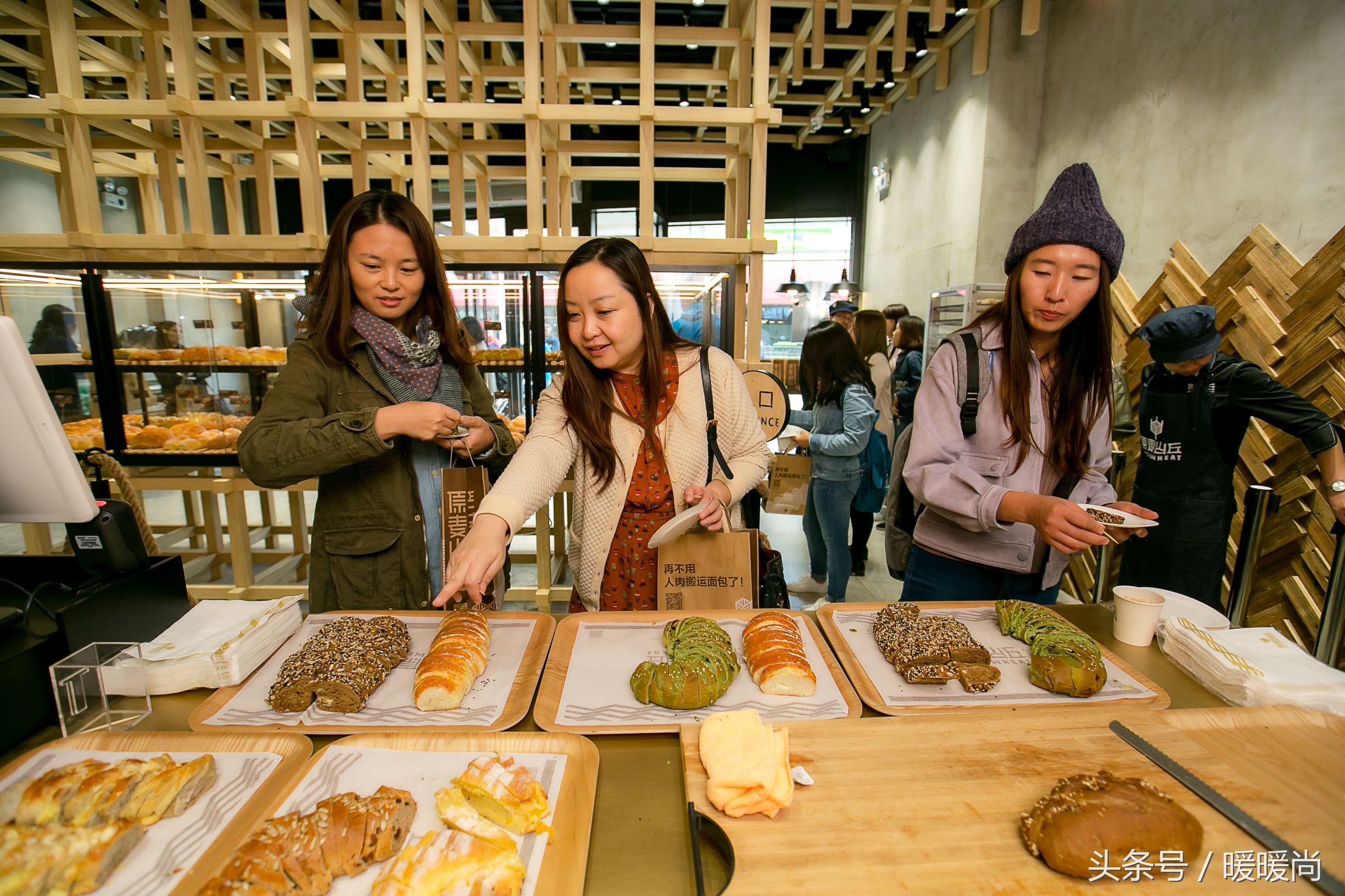 口碑爆表的网红软欧来袭!当北苑华贸城遇上原麦山丘