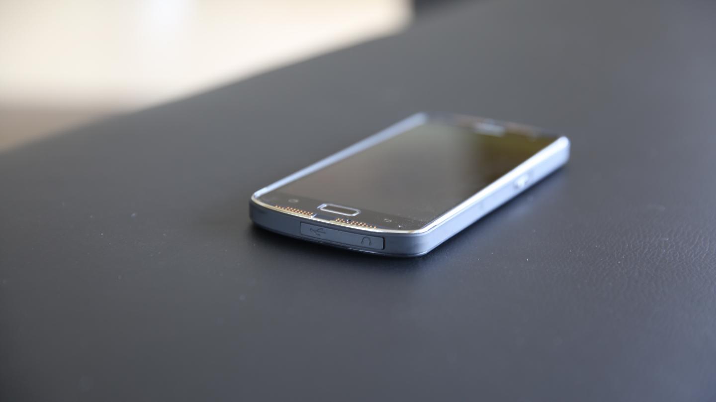 5400ma电池手机,54000毫安的电池有多重