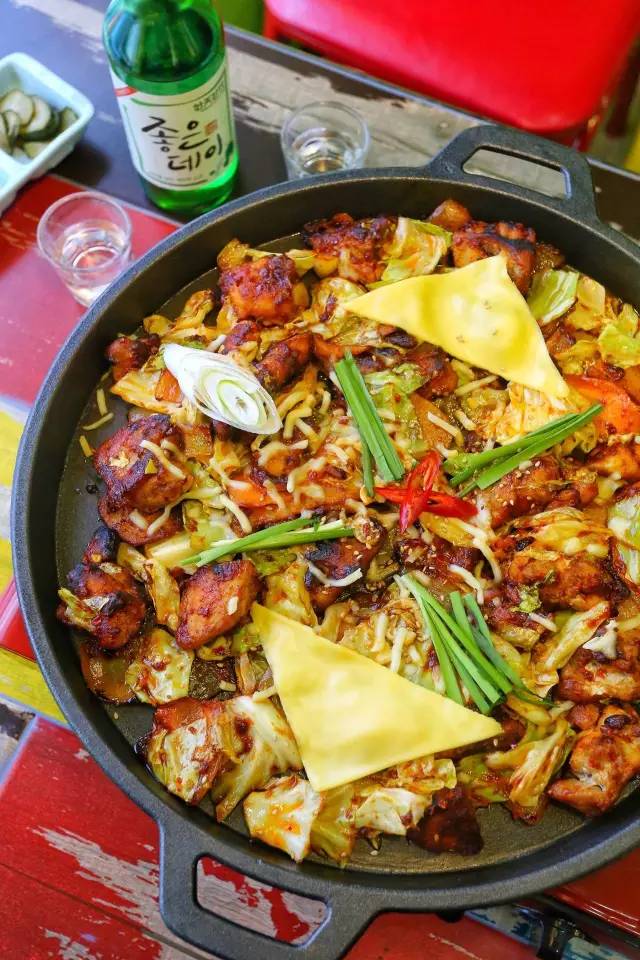 天津韩国小吃街,天津滨江道有一条小吃街叫什么