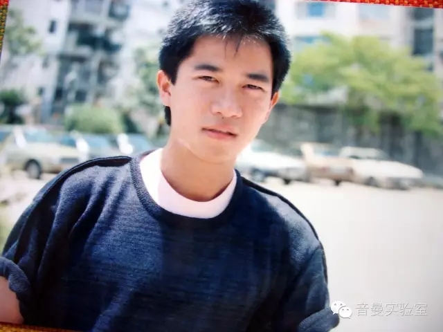 粤语怀旧经典老歌10000首音频,十大经典伤感粤语歌曲