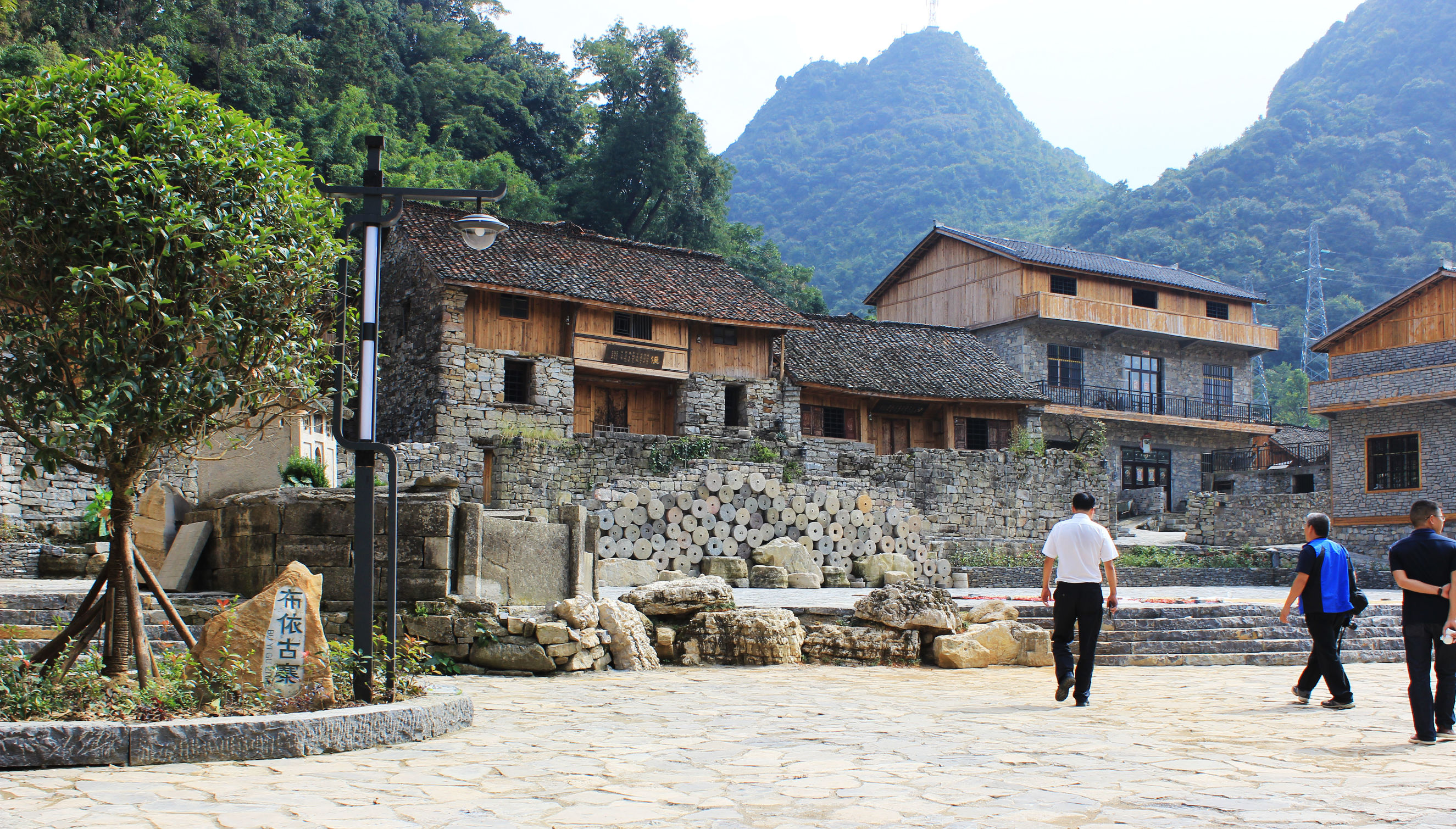 贵州雨后的大山美景,秋天的贵州大山这里仿佛就是仙境