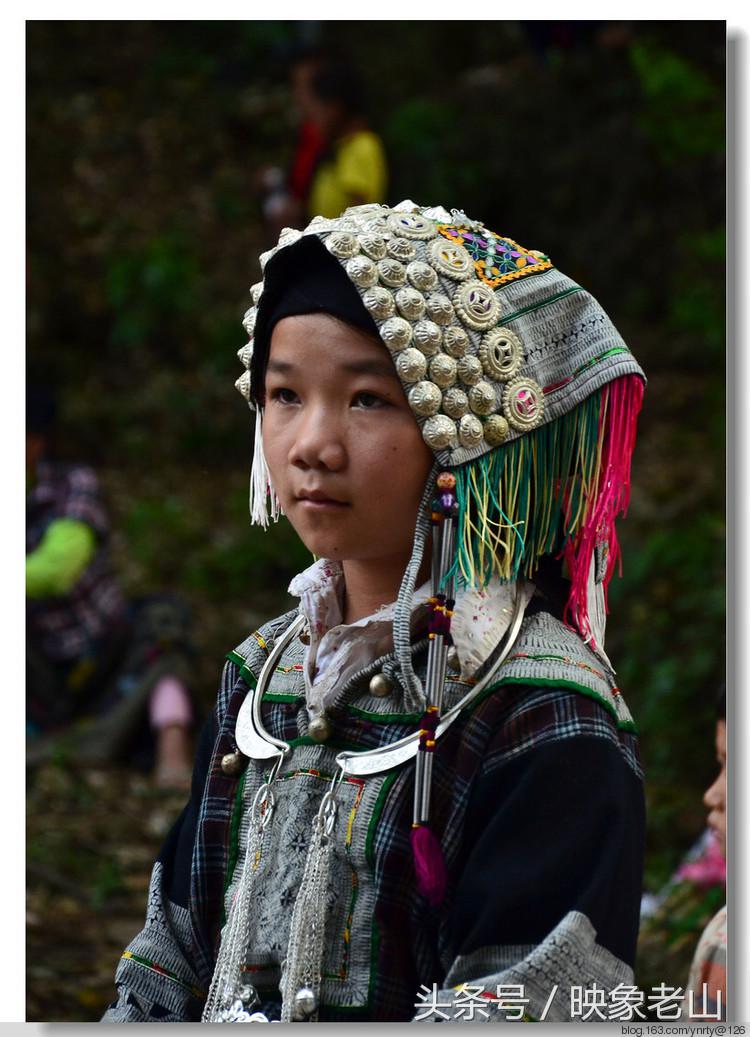 云南有个神秘的民族,云南深山里的原始部落女人