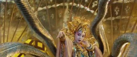 看完前面的各种毁三观,发现范冰冰伸舌撩,简直是突破了天际!