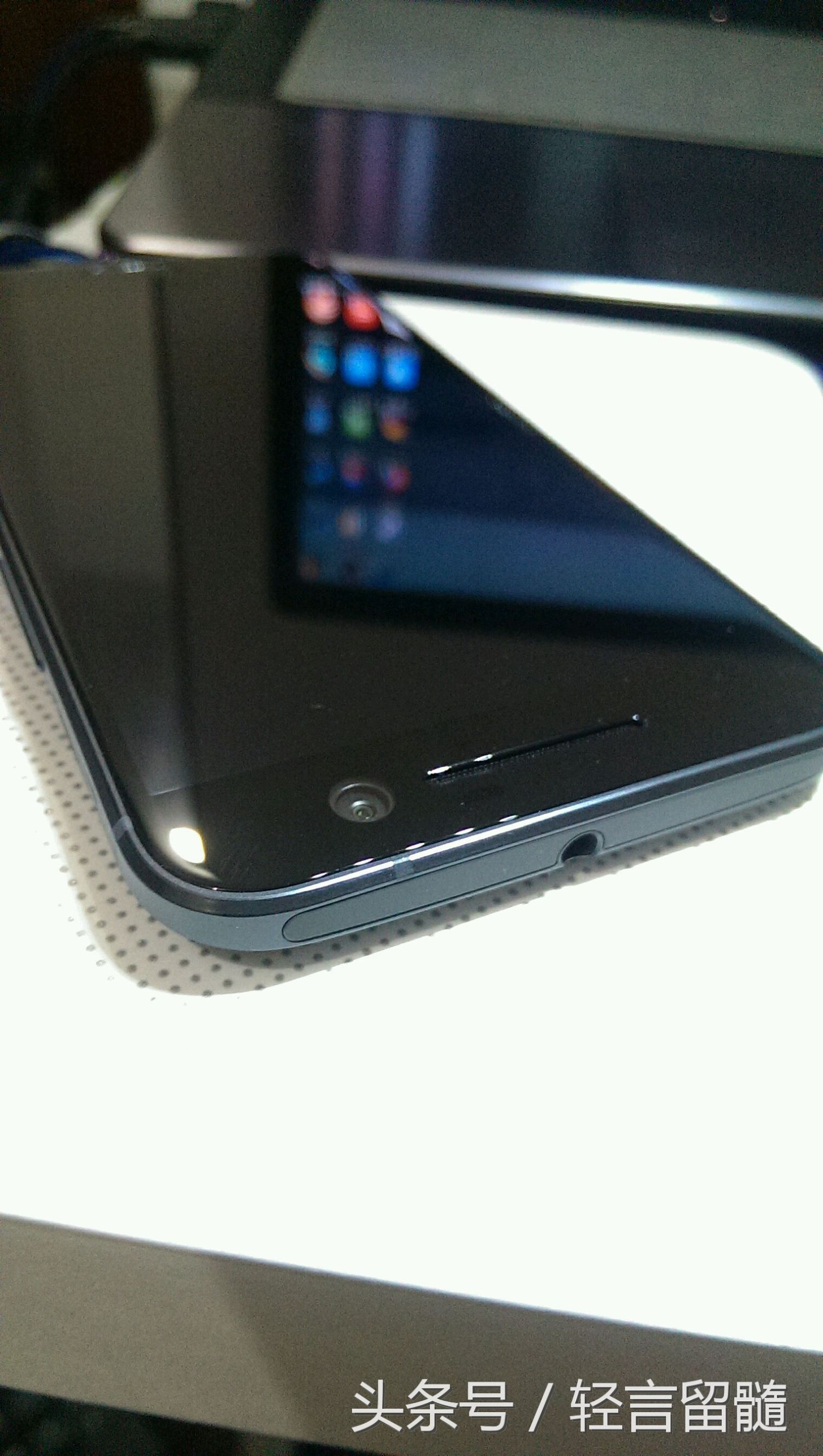 HTC10开箱:颜值为HTC手机的巅峰，销量却不尽人意