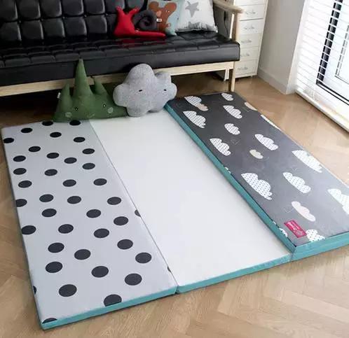 半岁宝宝爬行垫大小,如何给宝宝挑选一款安全的爬行垫