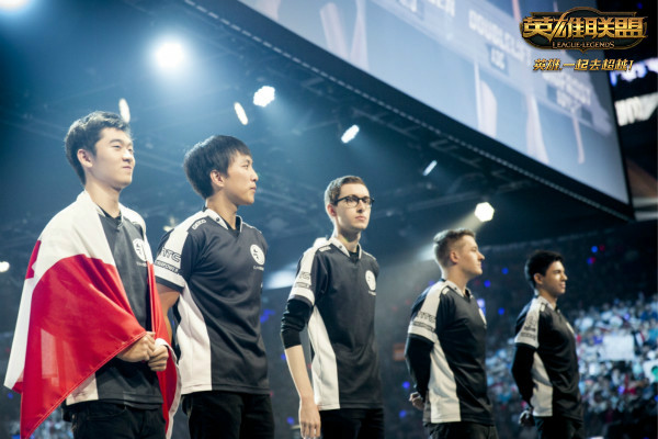 lpl战队还能打吗,lpl战队成绩不好会降级吗