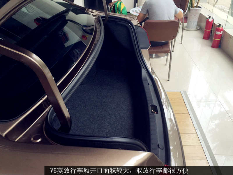 东南v5菱致体验,东南v5菱悦0到100加速