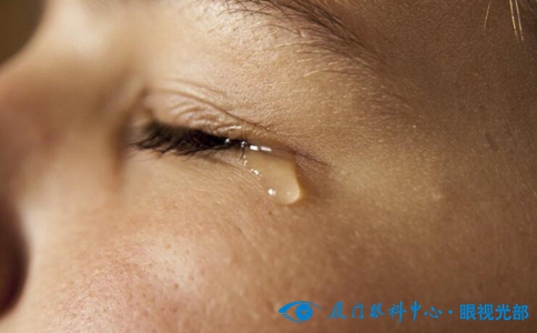 关于眼屎你还知道哪些知识,通过眼睛识人的口诀