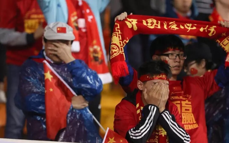 国足输球都怪本泽马,顾超国足低级失误视频