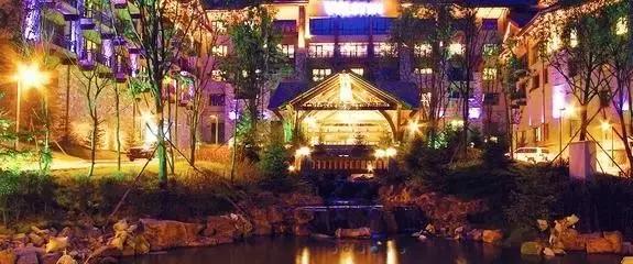 长白山必睡5家绝美酒店,长白山经济实惠正宗的温泉酒店