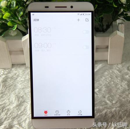 乐视无边框手机怎么样,乐视大屏手机全新1000左右