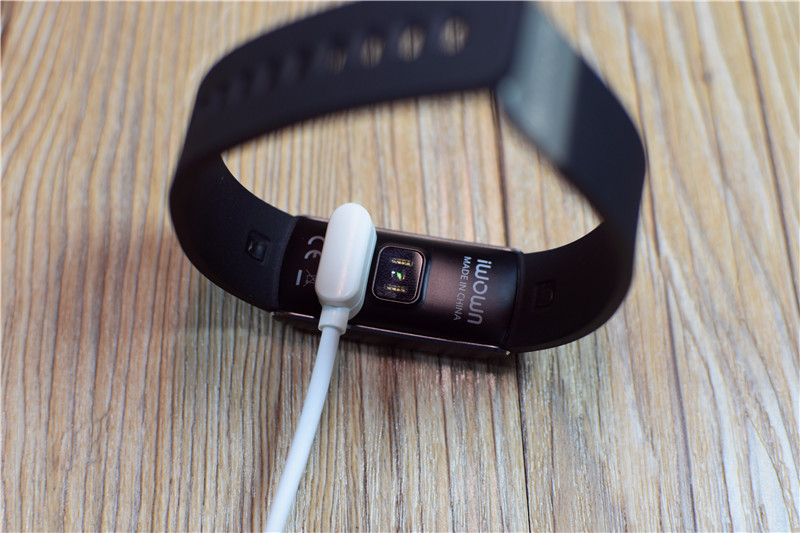 埃微手环新款带血压体温评测,蛋卷智能手环