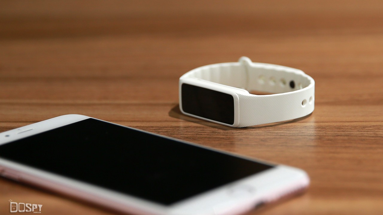 唯乐Now2手环评测：颜值赶超小米，还可接收QQ、微信等消息