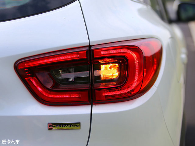 不看颜值靠性能的车,16年雷诺科雷嘉四驱评测