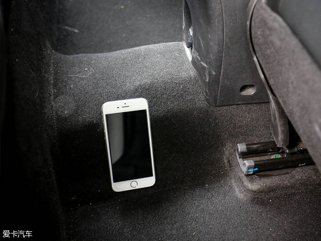 不看颜值靠性能的车,16年雷诺科雷嘉四驱评测