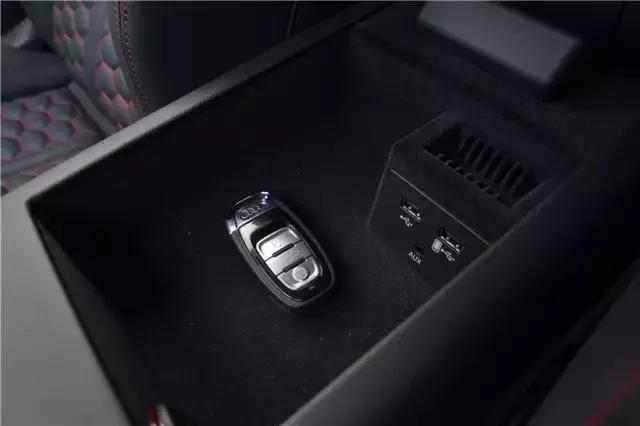 为什么奥迪rs6这么受欢迎,奥迪rs6低调才是最牛的炫耀