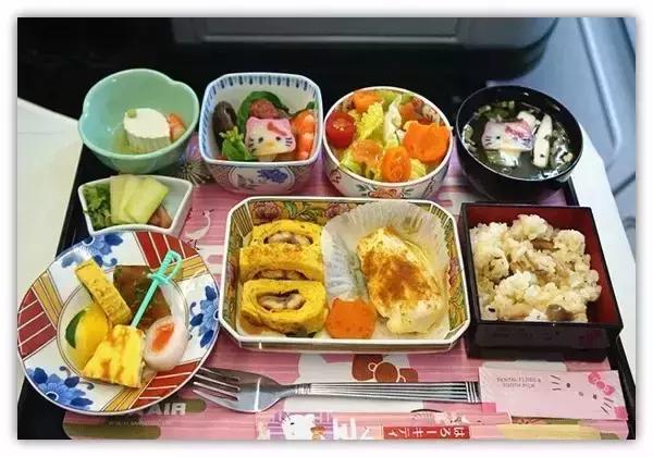 柯南飞机迫降,柯南坐飞机的一集