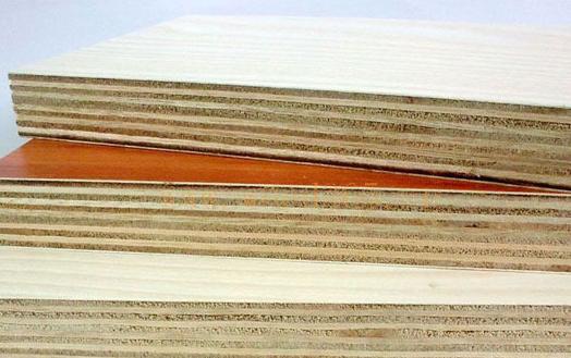 多层实木和大芯板做衣柜哪种好,做衣柜用颗粒板好还是大芯板好