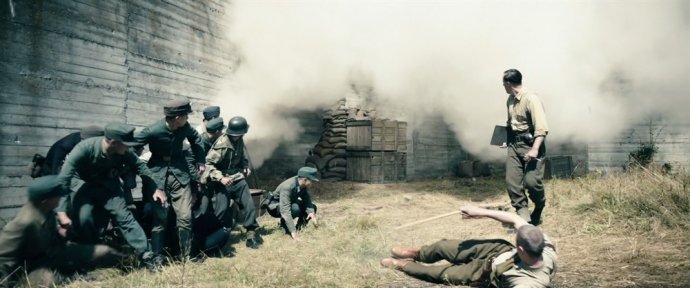 地雷区果断补枪,地雷战替师傅报仇