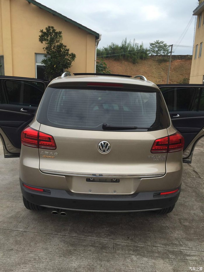 16年大众途观四驱1.8t豪华版指南,14年大众途观豪华版1.8t功能介绍