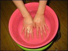 猫咪为什么会掉毛呢及如何清理掉落的猫毛？