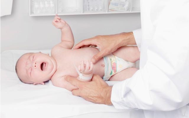 7个月的宝宝呛奶死亡,7个月婴儿呛奶是什么原因