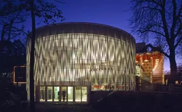 盘点那些一鸣惊人的钢琴演奏,精妙绝伦钢琴演奏会