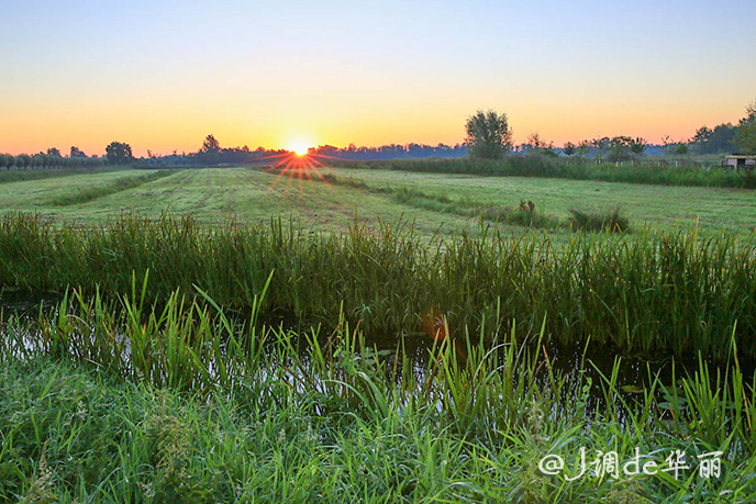 欧洲最美水乡荷兰羊角村,荷兰羊角村美丽的童话世界