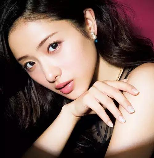 韩国妹子vs日本妹子,韩国和日本妹子