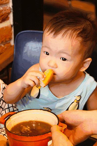 这间餐厅，有个称号，叫“百变女王”