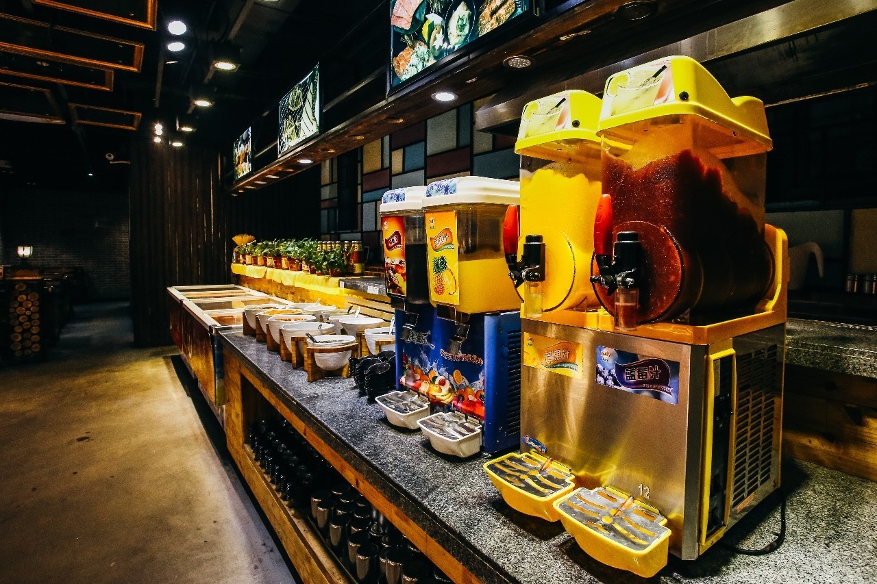 连大螃蟹都不限量!想吃多少吃多少!给这家自助餐厅跪了!