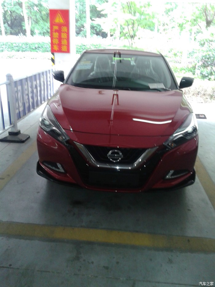 从蓝鸟到轩逸,轩逸经典和天籁一个模样