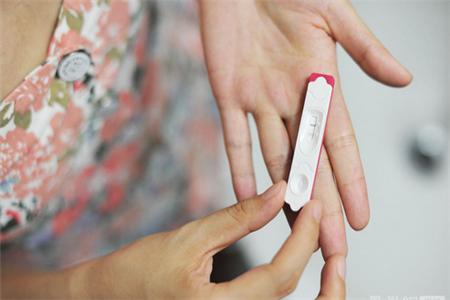 刚刚发现自己怀孕有什么症状,如果刚发现怀孕了会有什么症状