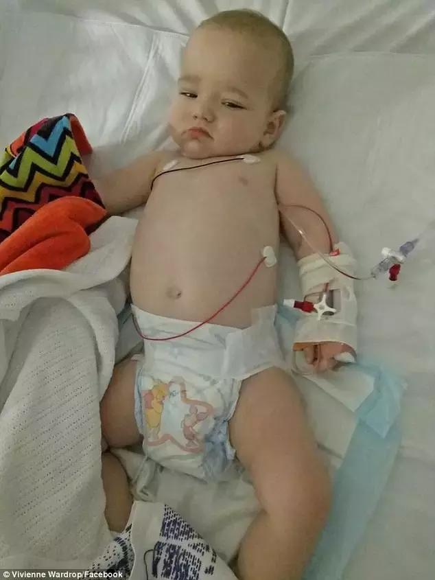 父母注意孩子生病的征兆,父母得知儿子染上这种病