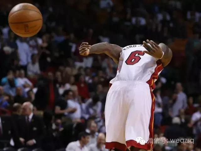 [传球]据说会纳什这一绝技的，都是野球场上的助攻大师