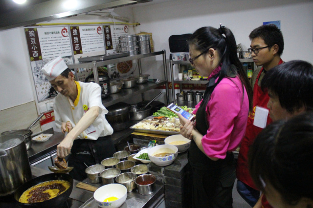 西安典秦厨师培训,陕西小吃卤菜培训