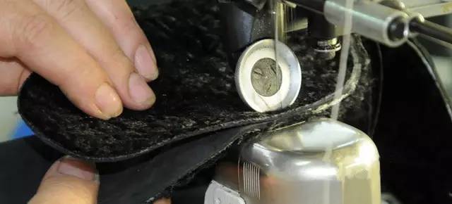 皮鞋制作全过程手工,揭秘手工皮鞋定制的制作流程