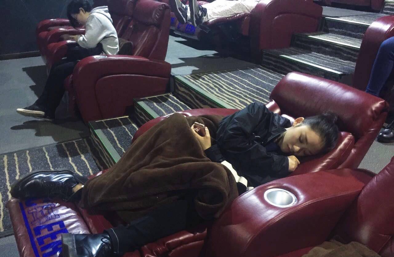 林允将搭档陈柏霖出演迪士尼电影《睡美人》贾青张云龙做配角