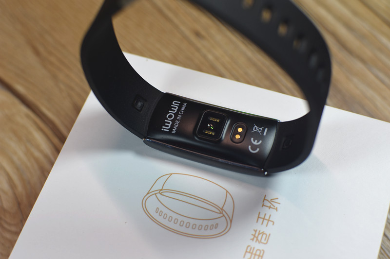 埃微手环新款带血压体温评测,蛋卷智能手环