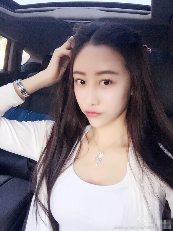 女友每月花男友十几万续集,女友每个月花费6000