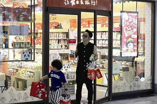 良品铺子是如何发展起来的,良品铺子相比于同行有哪些优势