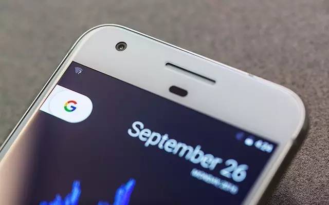 丑哭了!谷歌新旗舰手机拍照狂虐苹果三星,外观设计就是灾难