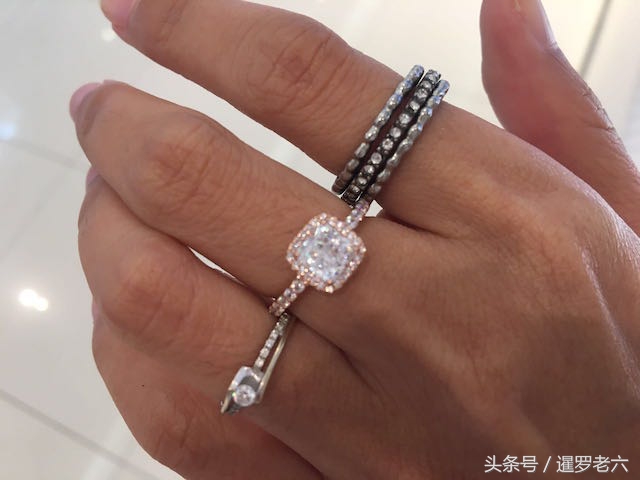 曼谷商场里什么值得购买,泰国商场的珠宝首饰