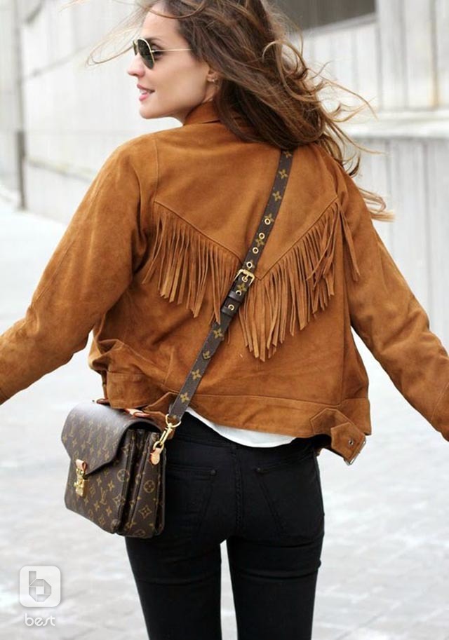 可以媲美lv邮差包容量的大牌,邮差包lv有几个颜色