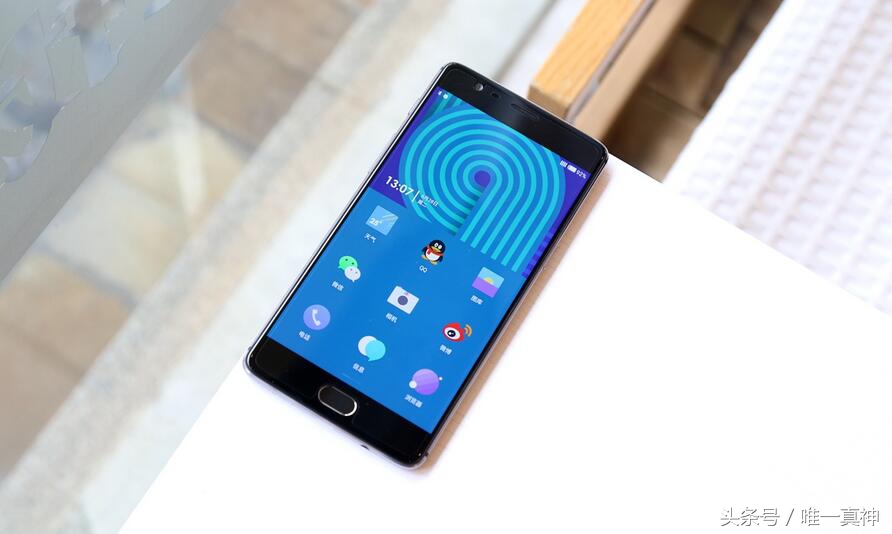 现在最值得买的手机三到四千,2699元最好的手机品牌