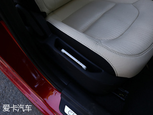 悦翔v71.0t和1.6l对比,悦翔v715款1.6l自动乐享怎么样