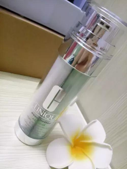 平滑肌肤精华推荐,什么精华是熬夜肌的救星