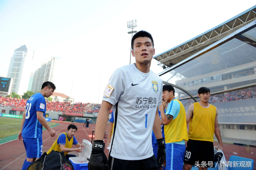 中国门将顾超,足球守门员顾超失误