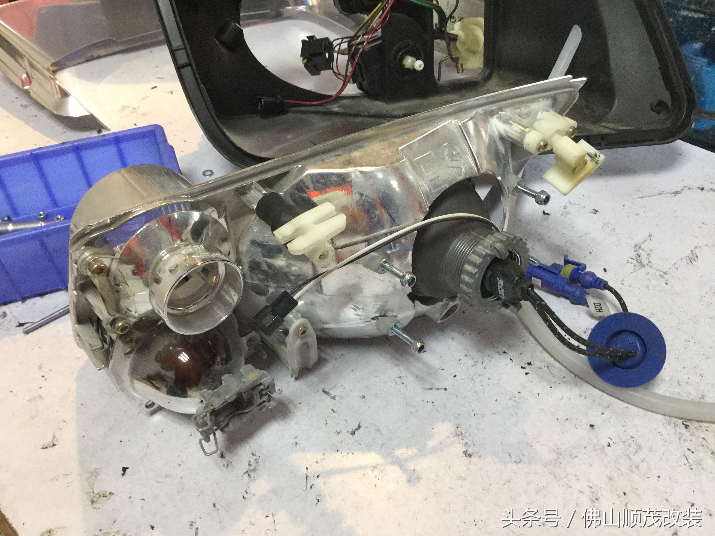 老款宝来升级疝气大灯,宝来大灯升级最佳方法