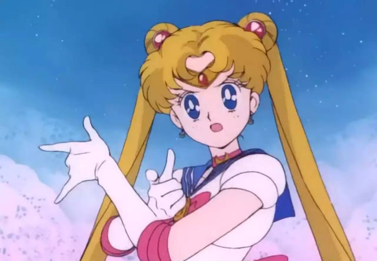 奢侈品“装嫩”变潮牌，难道是在讨好我们这些年轻人？